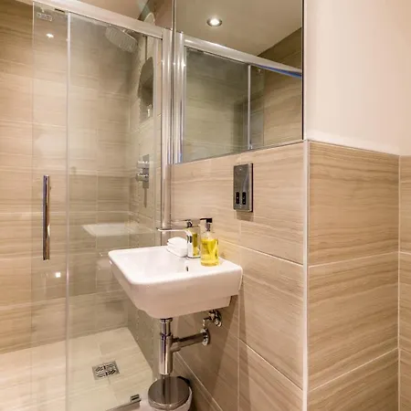 56 Cocoa Apartment *